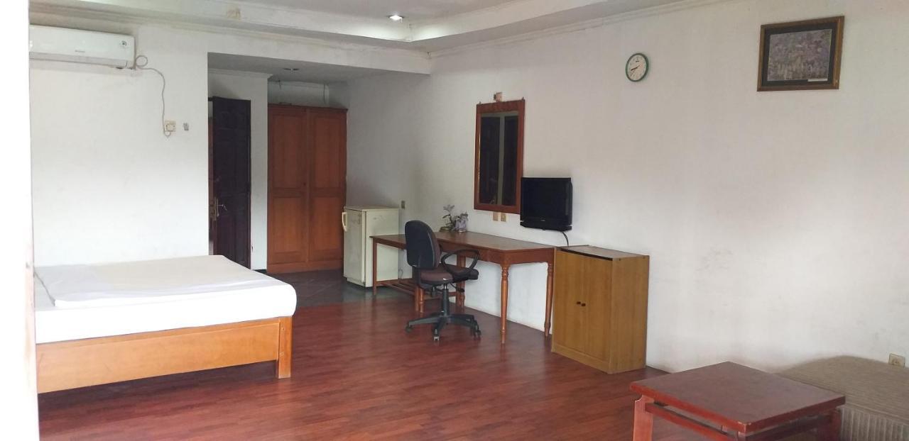 Intan Hotel Purwakarta Dış mekan fotoğraf