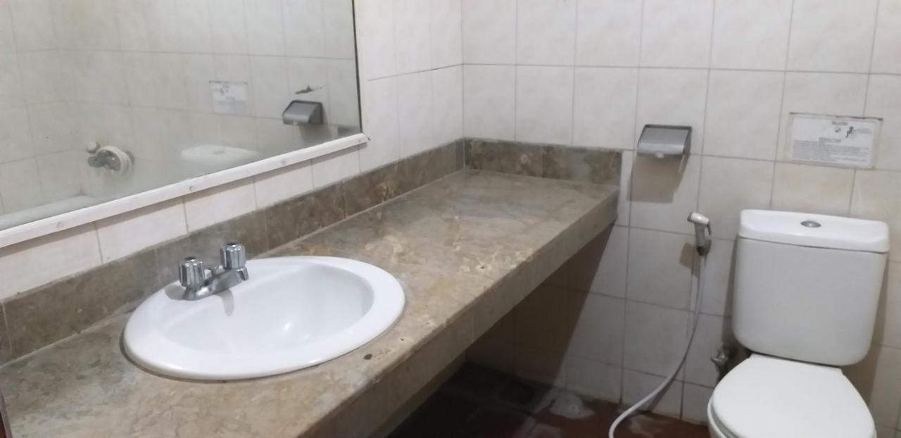 Intan Hotel Purwakarta Dış mekan fotoğraf
