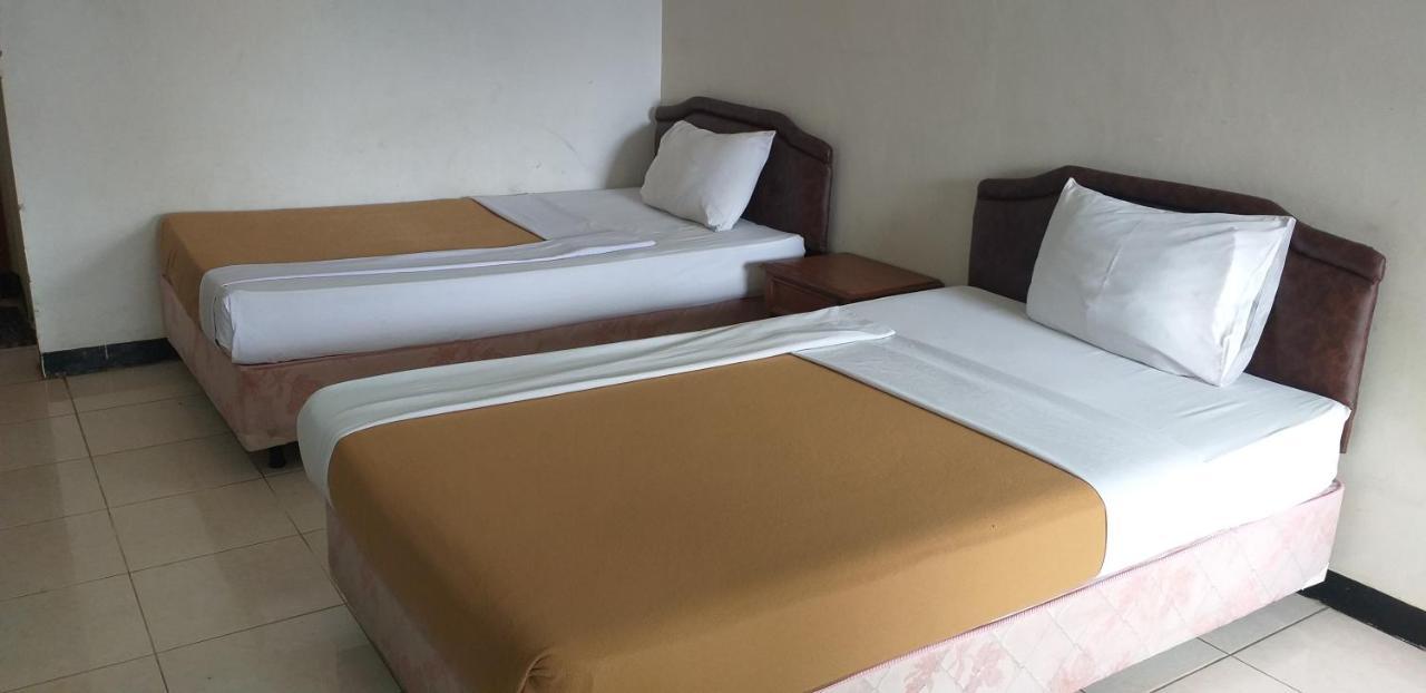 Intan Hotel Purwakarta Dış mekan fotoğraf