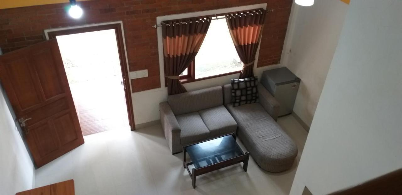 Intan Hotel Purwakarta Dış mekan fotoğraf